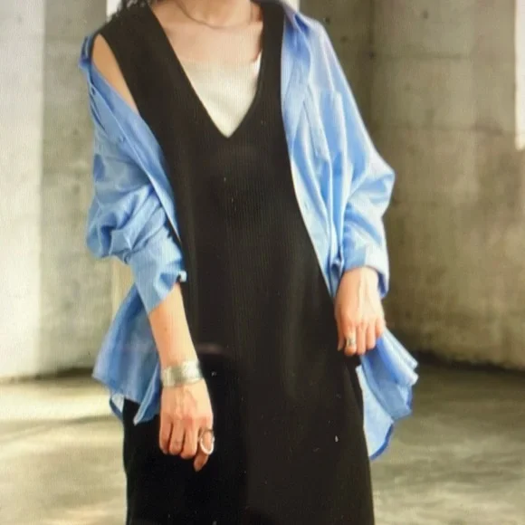 H&M Black Sleeveless V-Neck ribbed Maxi Sundress - Picture 2 of 8